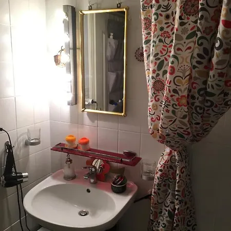 Vintage-mansarde Uber Wilden Garten